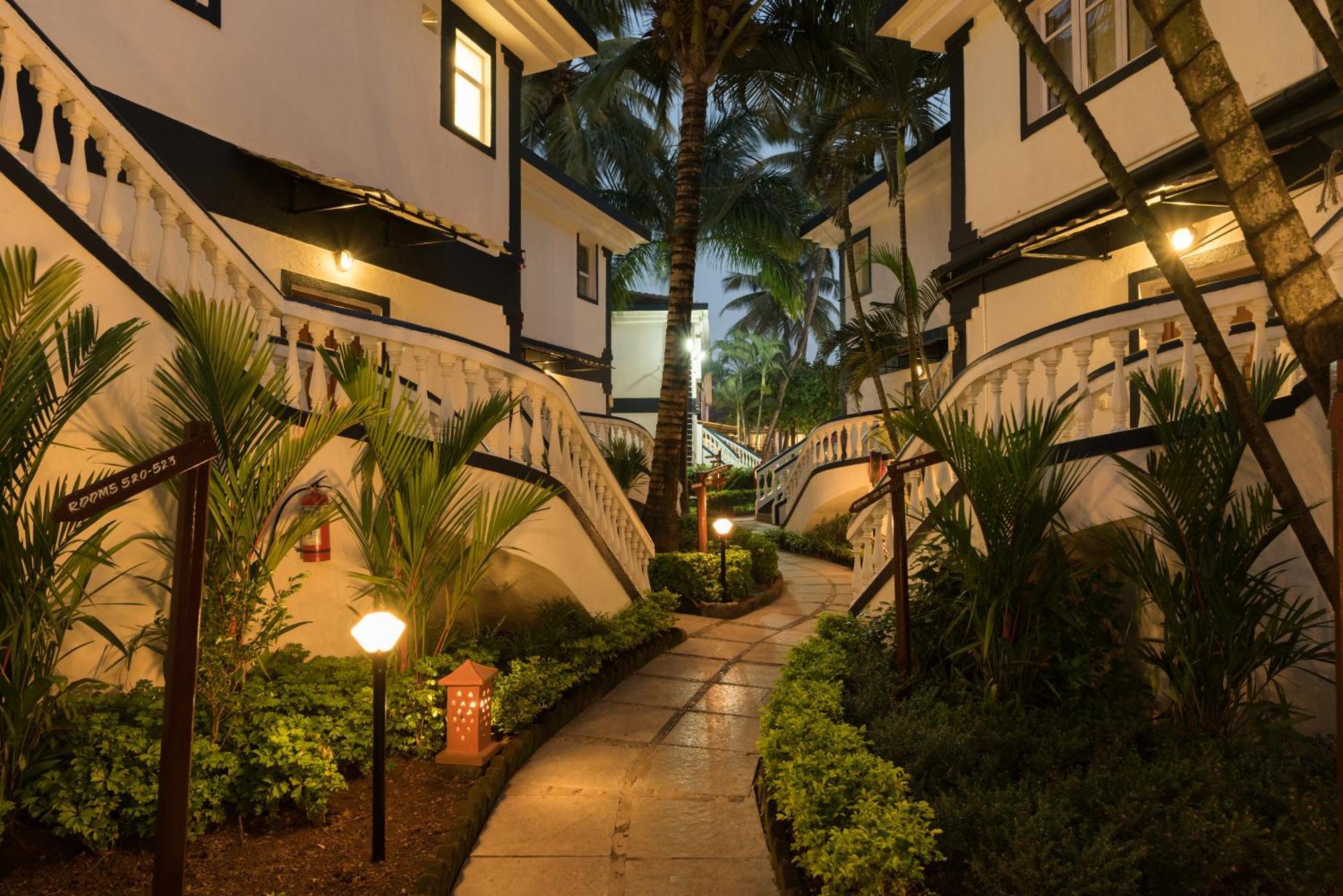 2 Bedroom Apartment In Resort On Candolim Beach Baga Kültér fotó