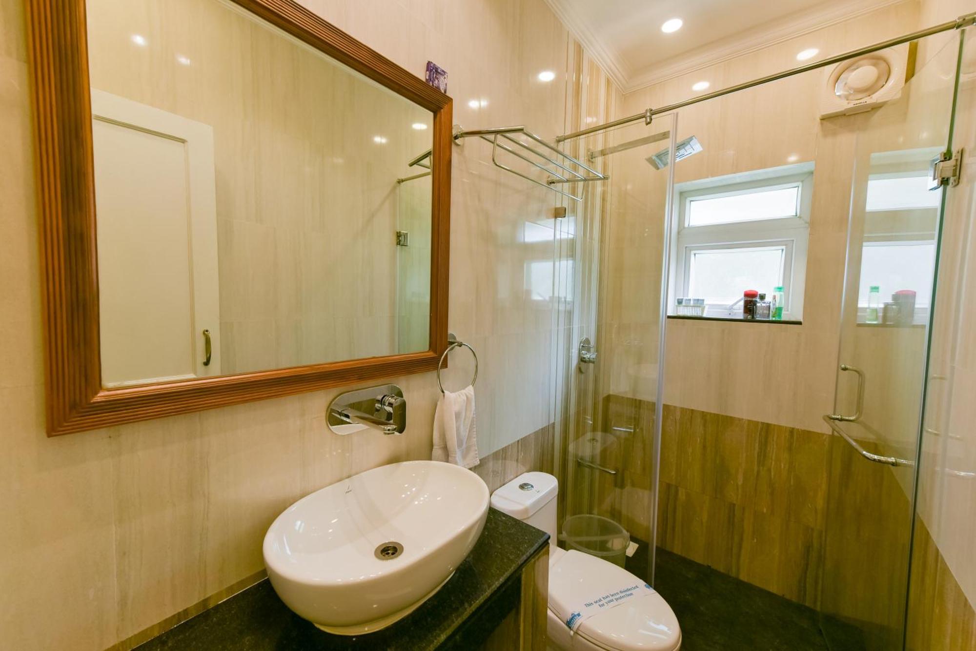 2 Bedroom Apartment In Resort On Candolim Beach Baga Kültér fotó